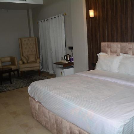 Maharaja Hotel & Banquet Darbhanga Eksteriør bilde