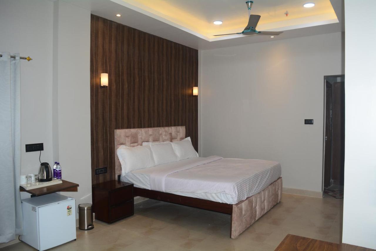 Maharaja Hotel & Banquet Darbhanga Eksteriør bilde
