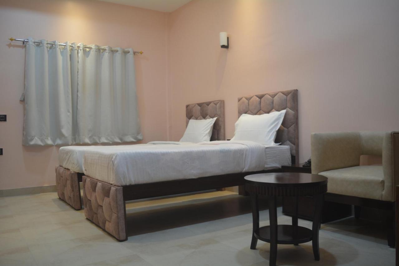 Maharaja Hotel & Banquet Darbhanga Eksteriør bilde
