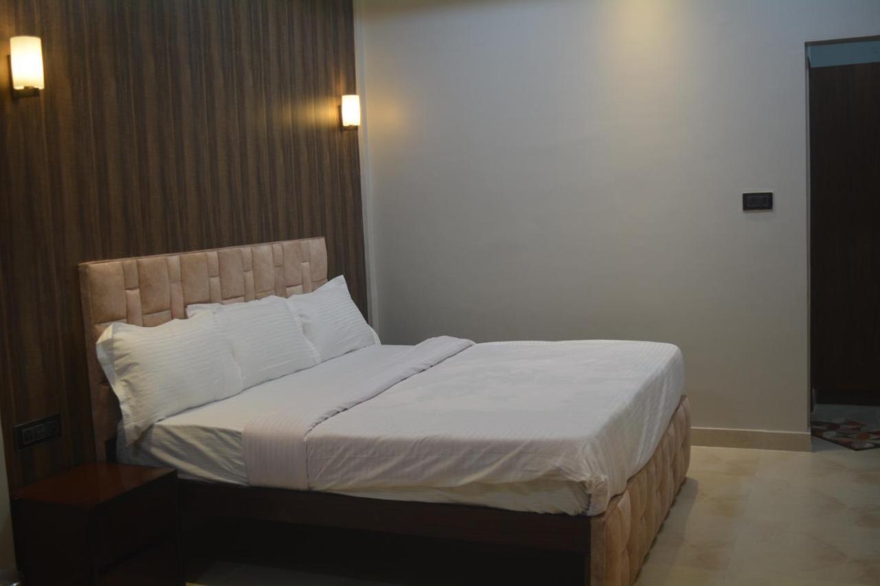 Maharaja Hotel & Banquet Darbhanga Eksteriør bilde
